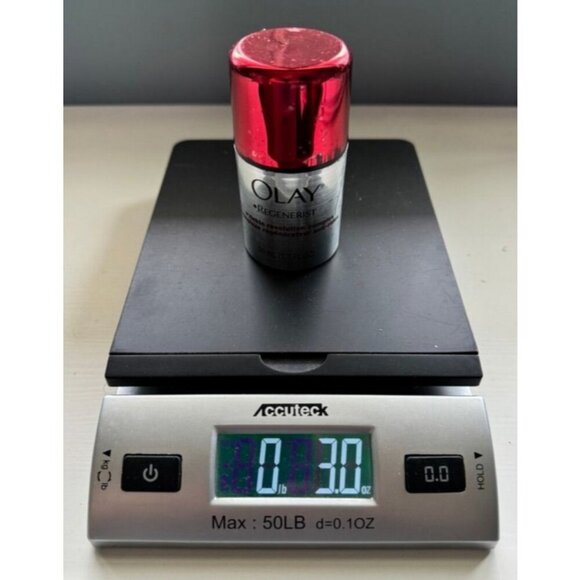 Olay Regenerist Wrinkle Revolution Complex Advanced Anti-Aging Moisturizer 1.7oz - Picture 3 of 3